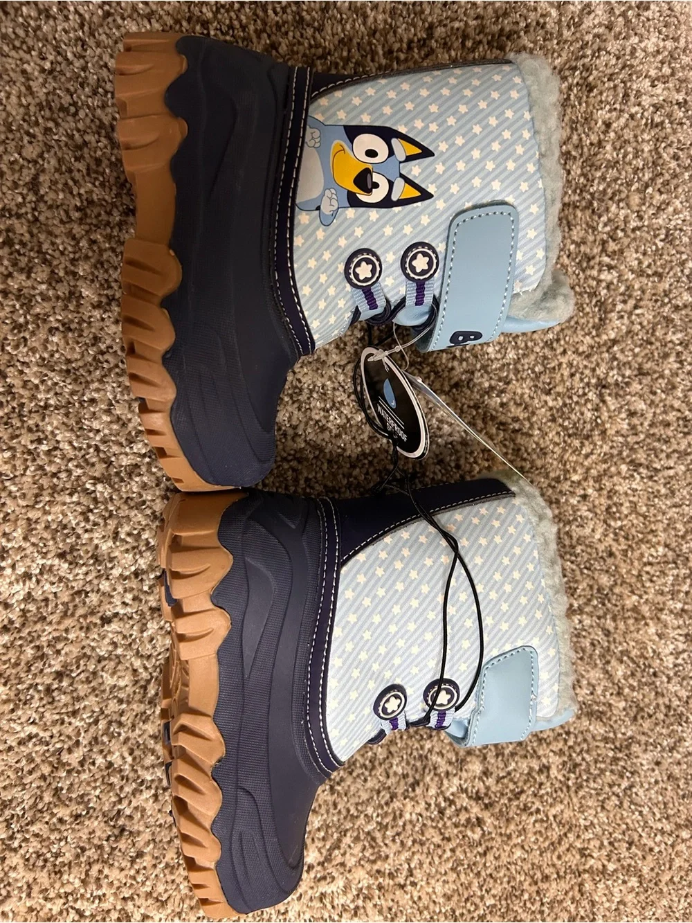 NWT Bluey Winter Boots Blue Size Toddler 6